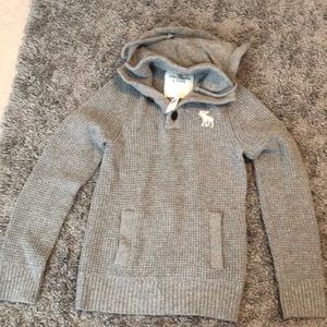 Men’s Abercrombie & Fitch pullover sweater